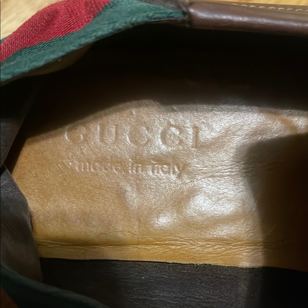 Gucci unisex Brown and Green Suede Loafers with Moccasin Design - Picture 9 of 13
